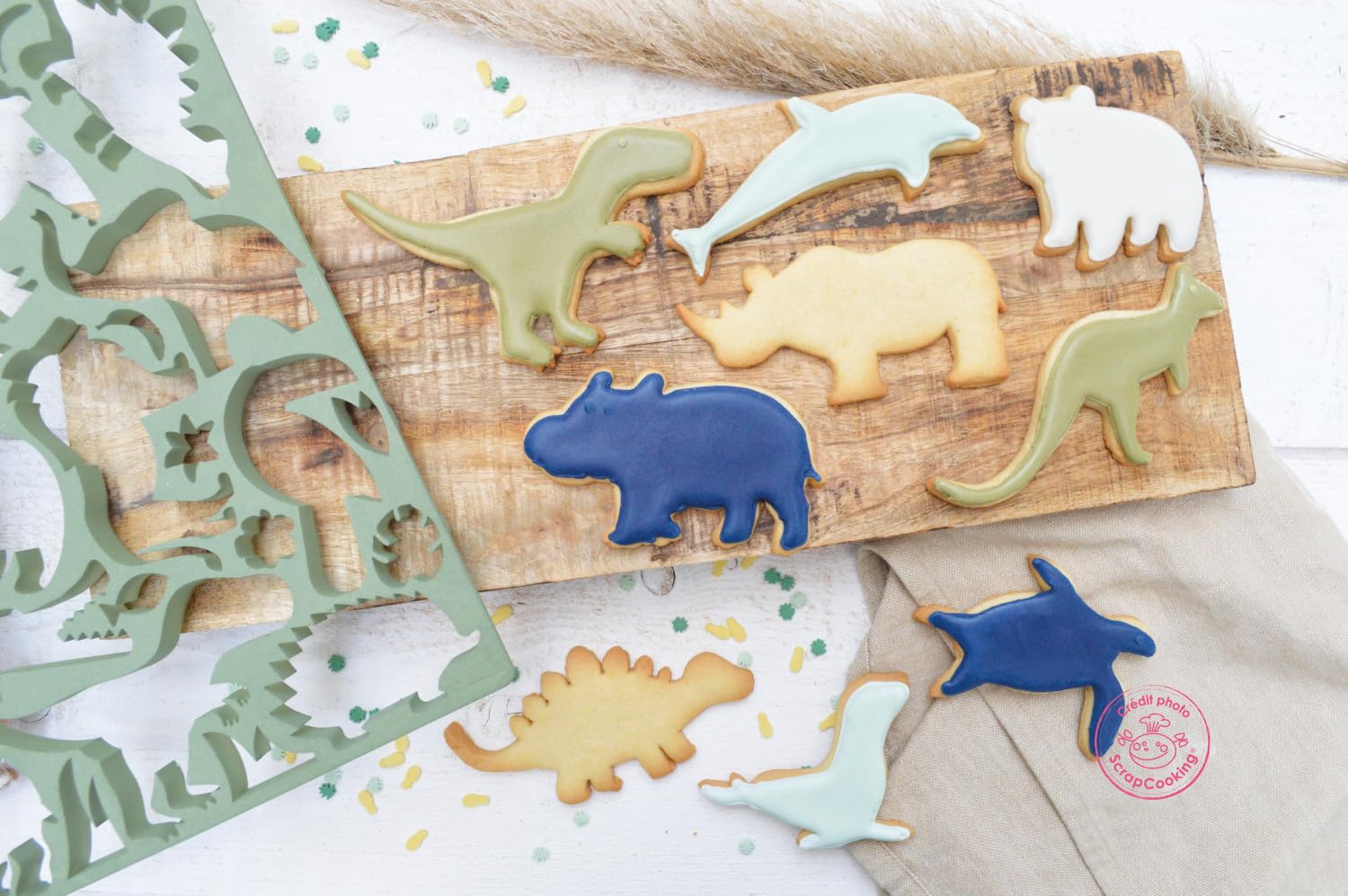 scrapcooking-moules-plaque-d-coupoir-biscuits-animaux-x15-vert image 2