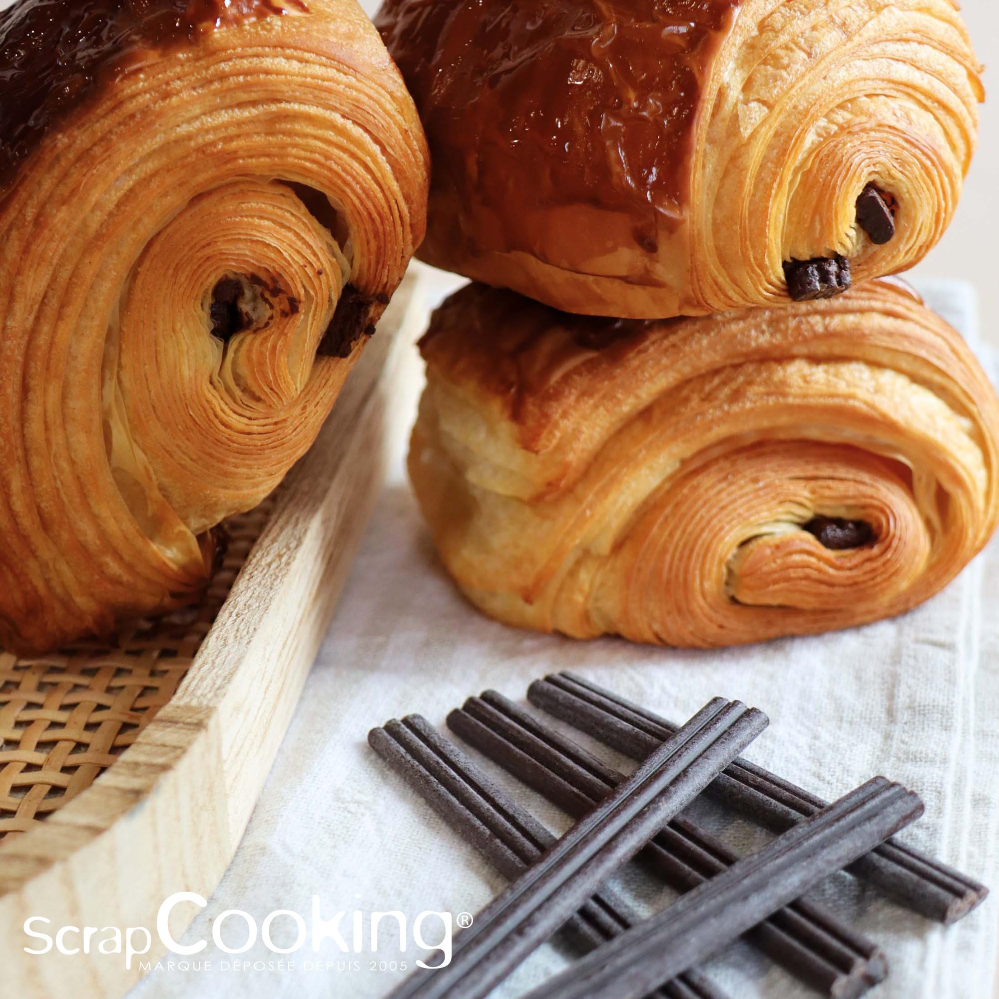 scrapcooking-9607-b-tons-chocolat-noir-8-cm-x50 image 8