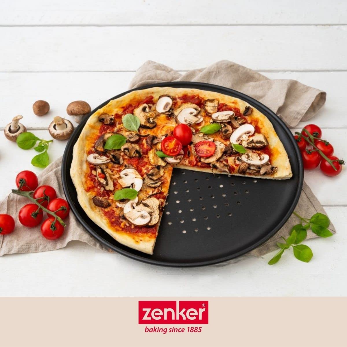 zenker-black-metallic-set-2-plaques-pizza-perfor-e-32-cm-roulette image 7