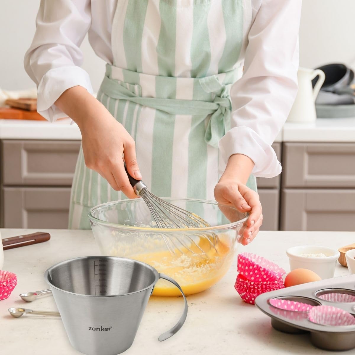 zenker-patisserie-9943250-verre-doseur-inox-250ml-1l image 2
