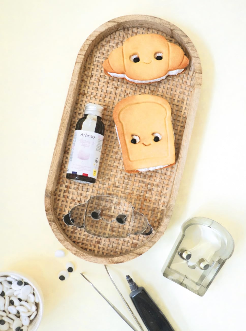 scrapcooking-croissant-kawaii-1997-d-coupoir-inox-biscuits image 4